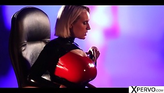 Indulge In Fetish Fantasies With Face Sitting And Female Domination